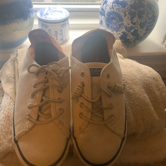 3 for $15 - Bundle 3 items and save - Sperry sneakers - boat shoes - Picture 2 of 4